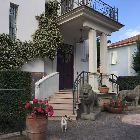 Villa Maldestra Ρίμινι Εξωτερικό φωτογραφία